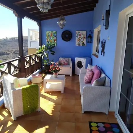 아파트 Tecina Study With Amazing Views